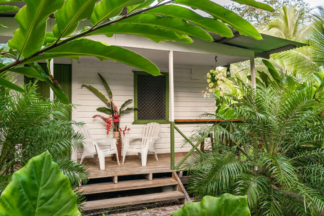 Finca D'Elia Lodge Puerto Limon Eksteriør bilde